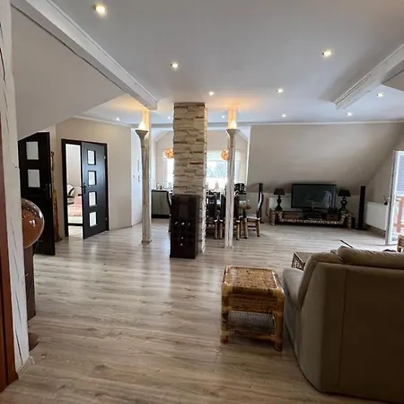 Garden Krzywa 11 Appartamento Liwa