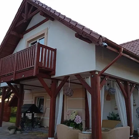 Apartman Garden Krzywa 11