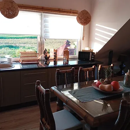 Garden Krzywa 11 Appartamento Liwa